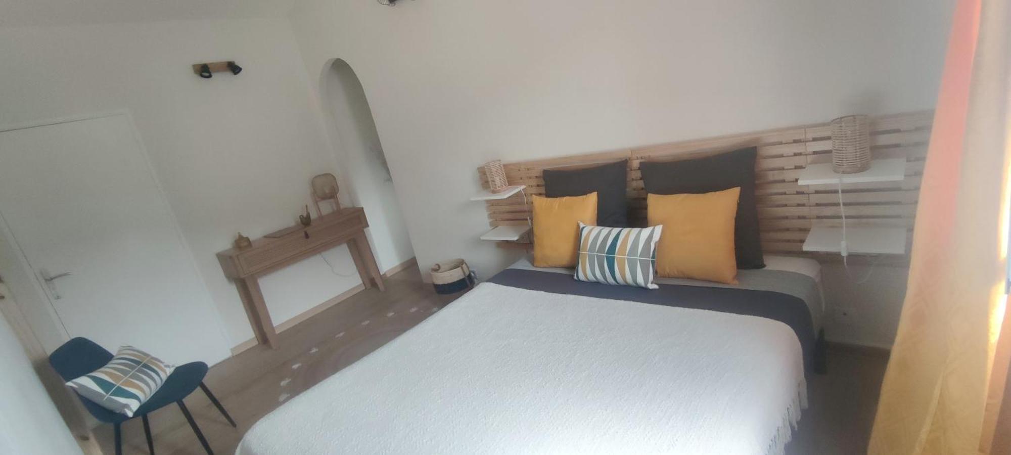 Chambres Isula Bella Figari  Rum bild